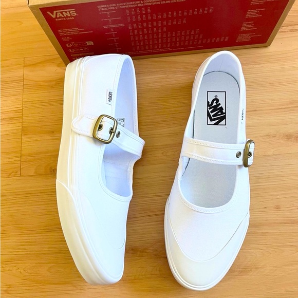 Vans Mary Jane 'True White' VN000CRRW00 Women 9.0 US - Picture 1 of 12